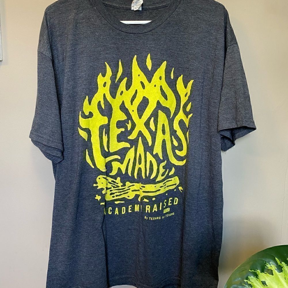 Mens XL Texas Academy Gray Shirt